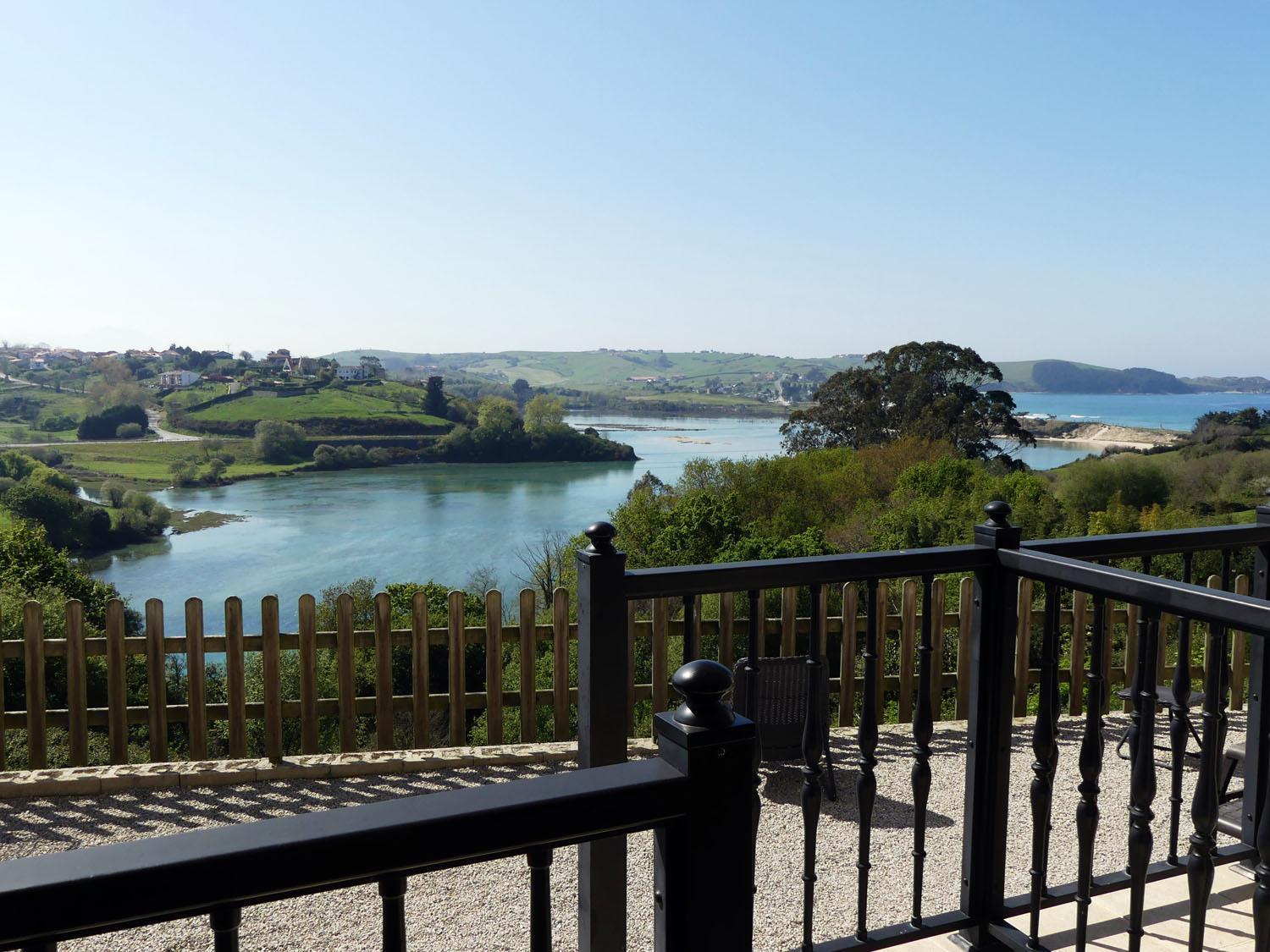 El Mirador De Trasvia Comillas Dış mekan fotoğraf